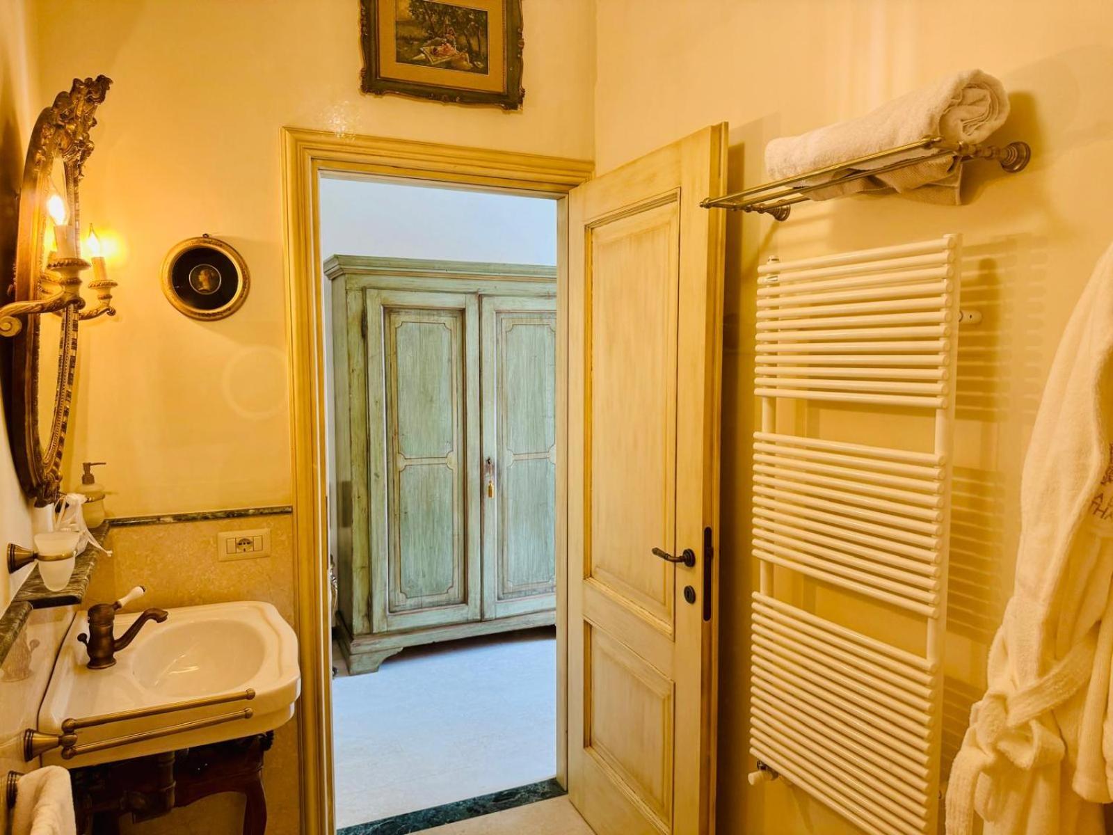 La Casa Di Agartha Bed and Breakfast Μπολσένα Εξωτερικό φωτογραφία
